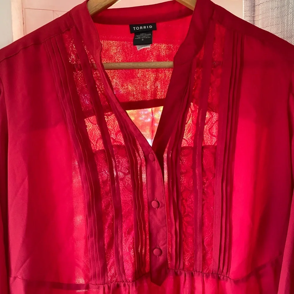 Torrid Long Sleeve Red Blouse Size L - Picture 3 of 8